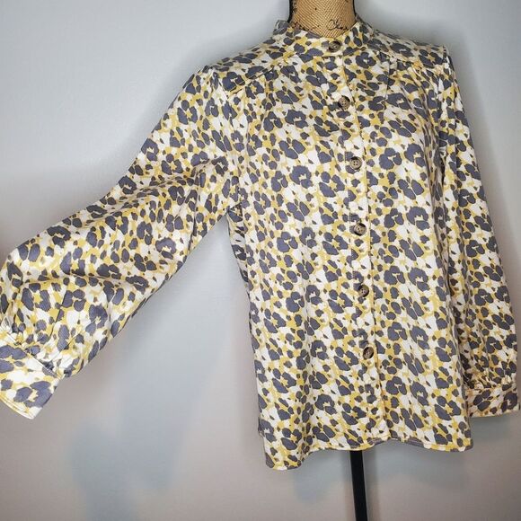 NWT Cabi Providence Shirt Jacket Button Safari Print Size M - Picture 6 of 13